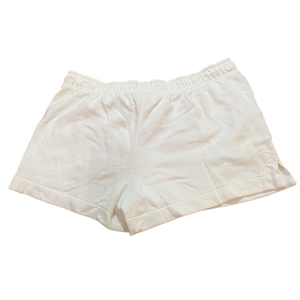 Universal Thread NWT Lounge Thick Warm Up Active White Shorts 2X Women's - Picture 2 of 7